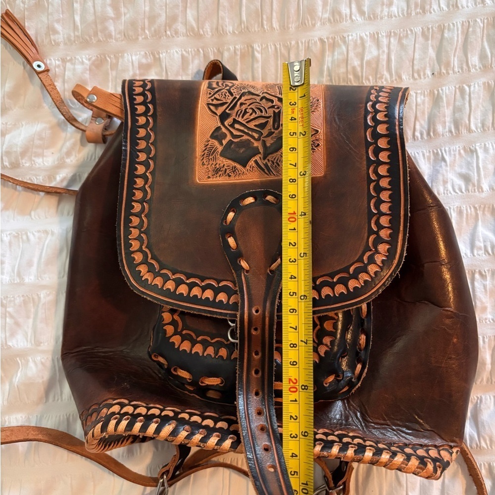 Handcrafted Brown Leather Backpack - Picture 6 of 8